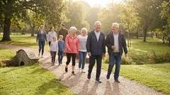 Jeder Schritt zählt: Warum ein gewöhnlicher Spaziergang gesünder ist als ein Marathonlauf